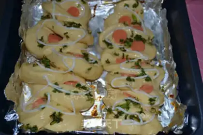 Make Onion ham salad bread step 7