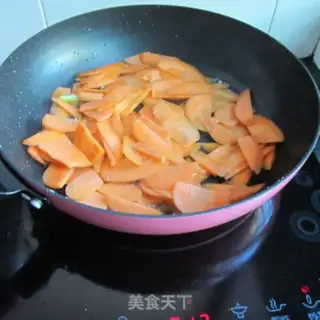 Make Dry pepper carrots step 2