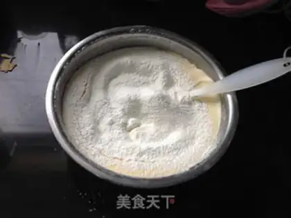 Make Orange cupcakes step 4