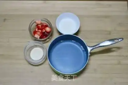 Make Christmas Jell-O Cup step 0