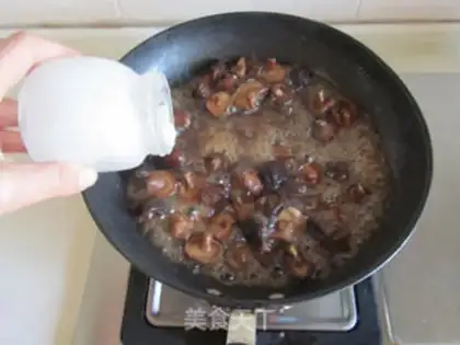 Make Pelican mushrooms step 7