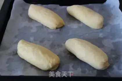 Make A melon pine roll step 7