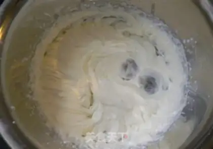Make Cake rolls of fresh fruit step 8
