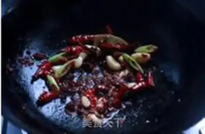 Make Spicy boiled shrimp step 1