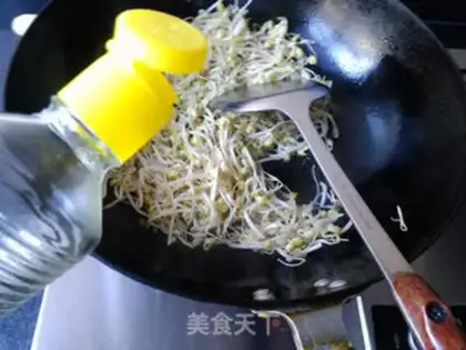 Make Green bean sprouts step 3