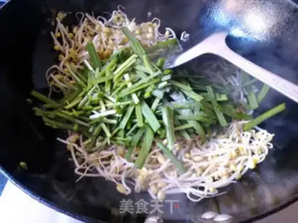 Make Green bean sprouts step 4