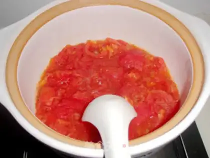 Make Tomato beef soup step 2
