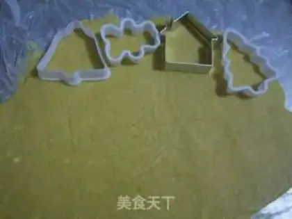 Make Christmas gingercake step 10