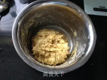 Make Potato mashed walnut balls step 3