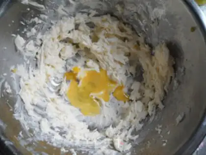Make Christmas cookies step 3