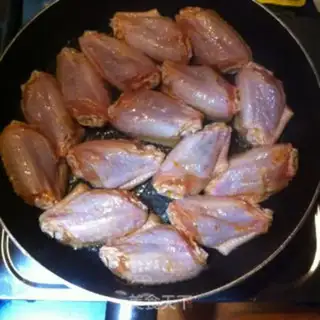 Make Salt chicken wings step 1