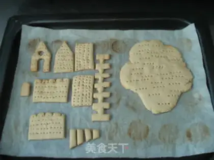 Make Christmas gingerbread house step 8