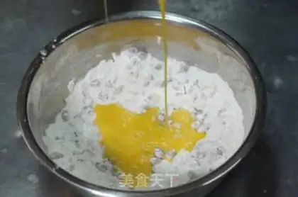 Make Italian pretzel step 3