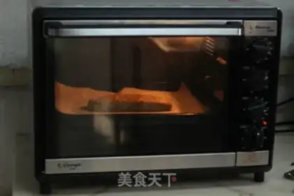 Make Italian pretzel step 5