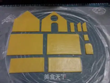 Make Gingerbread house step 17