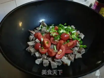 Make Tomato beef noodles step 3