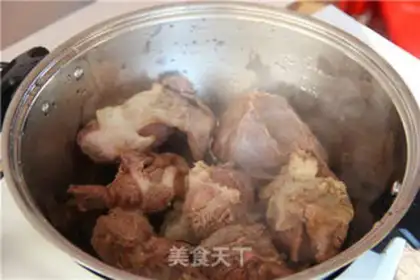 Make Soy beef in Shanghai step 2