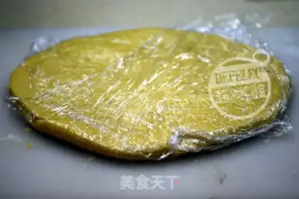Make Bear crackers step 5