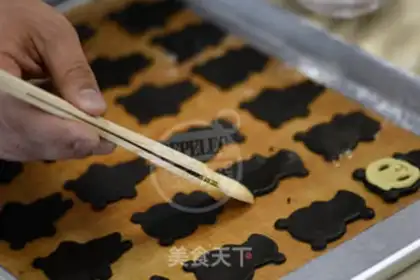 Make Bear crackers step 9