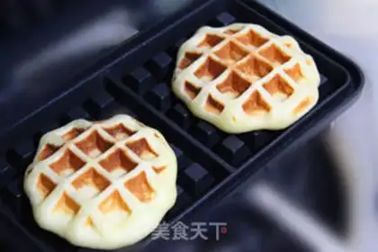 Make Bread waffles step 9