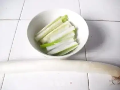 Make Pretzel onions step 0