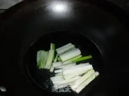 Make Pretzel onions step 1