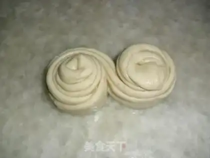 Make Pretzel onions step 9