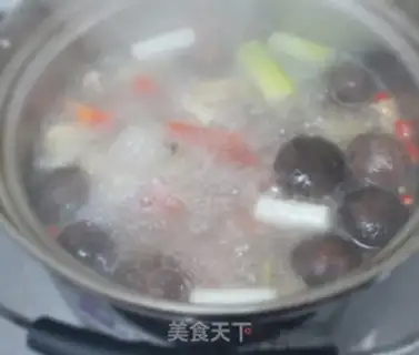 Make Three yellow chicken mushrooms step 13