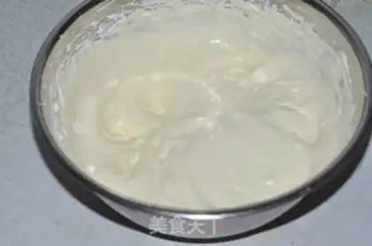 Make Christmas Ring Cake step 5
