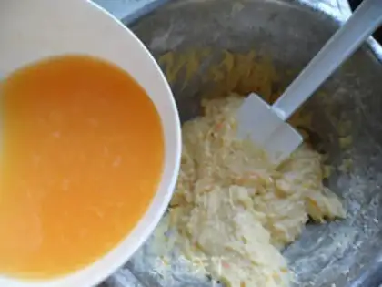 Make Orange cupcakes step 10