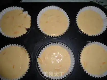 Make Orange cupcakes step 13