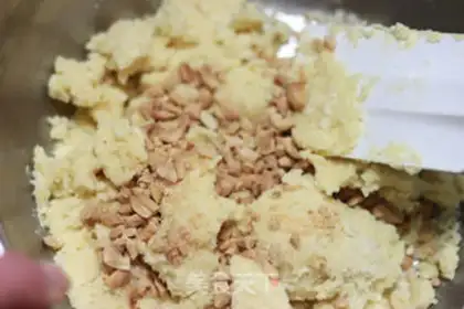 Make Peanut sesame pancakes step 4