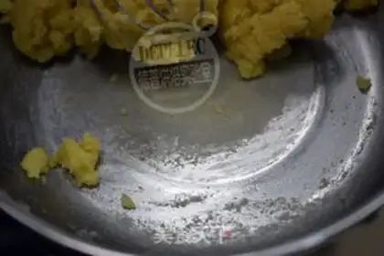 Make Original cream puff step 2