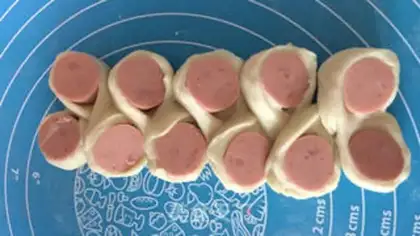 Make Onion ham bread step 7
