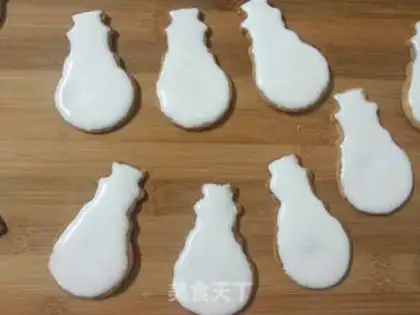 Make Christmas cream almond cookies step 15