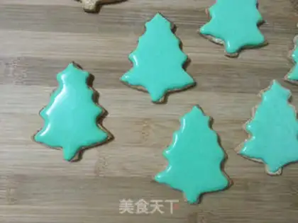 Make Christmas cream almond cookies step 18