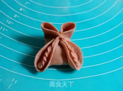 Make Butterflies are hot step 17