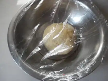 Make Christmas bread step 2