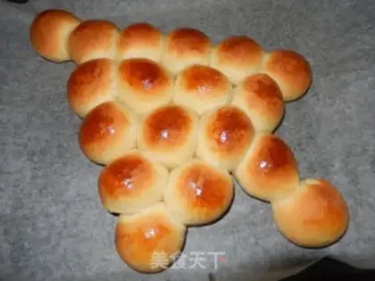Make Christmas bread step 10