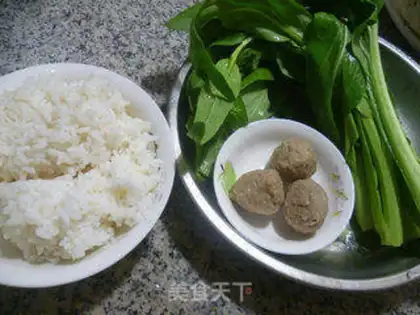 Make Beefball oil and rice step 0