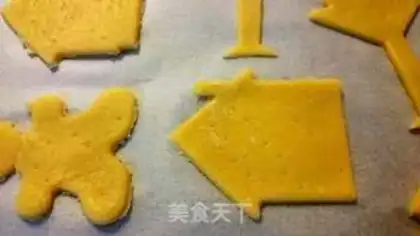 Make Baby-to-child game -- making Christmas cream cookies step 4