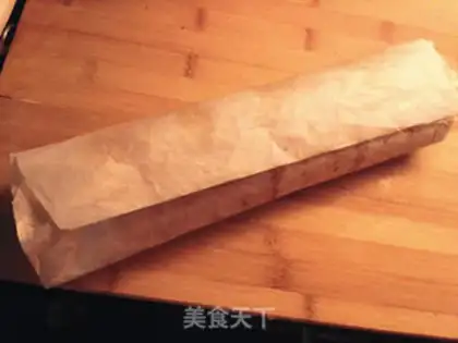 Make Christmas stake cake roll step 13