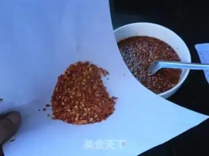 Make Spicy red oil step 8