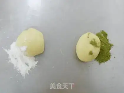 Make Lollipop cookies step 5