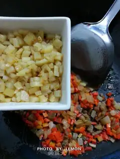 Make Big old-fashioned fried rice step 5