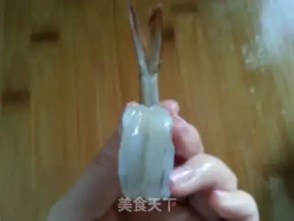 Make Pixie-tail shrimp ball step 4