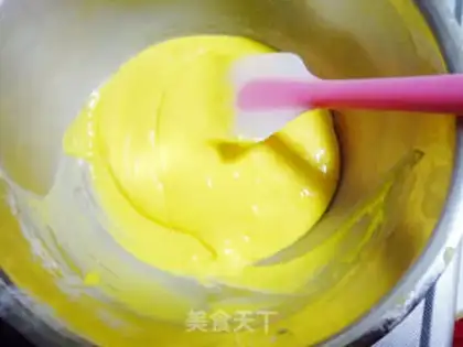 Make Christmas castle cake step 4