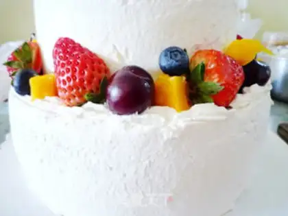 Make Christmas castle cake step 23