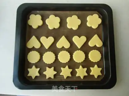 Make Christmas cookies step 4