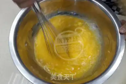 Make Heavy-oil cupcakes step 0